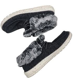 HEYDUDE Wendy Fold Boot | Women’s Fuzzy Lined Size 8